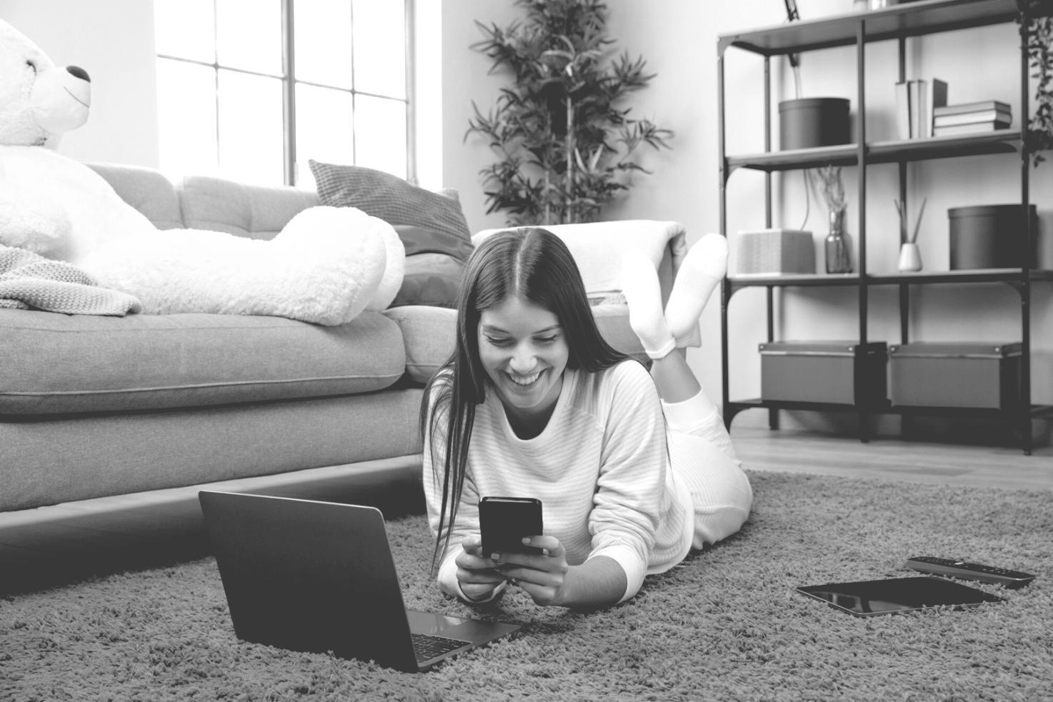 Detailaufnahme einer Makrofotografie-Session mit spezieller Ausrüstung